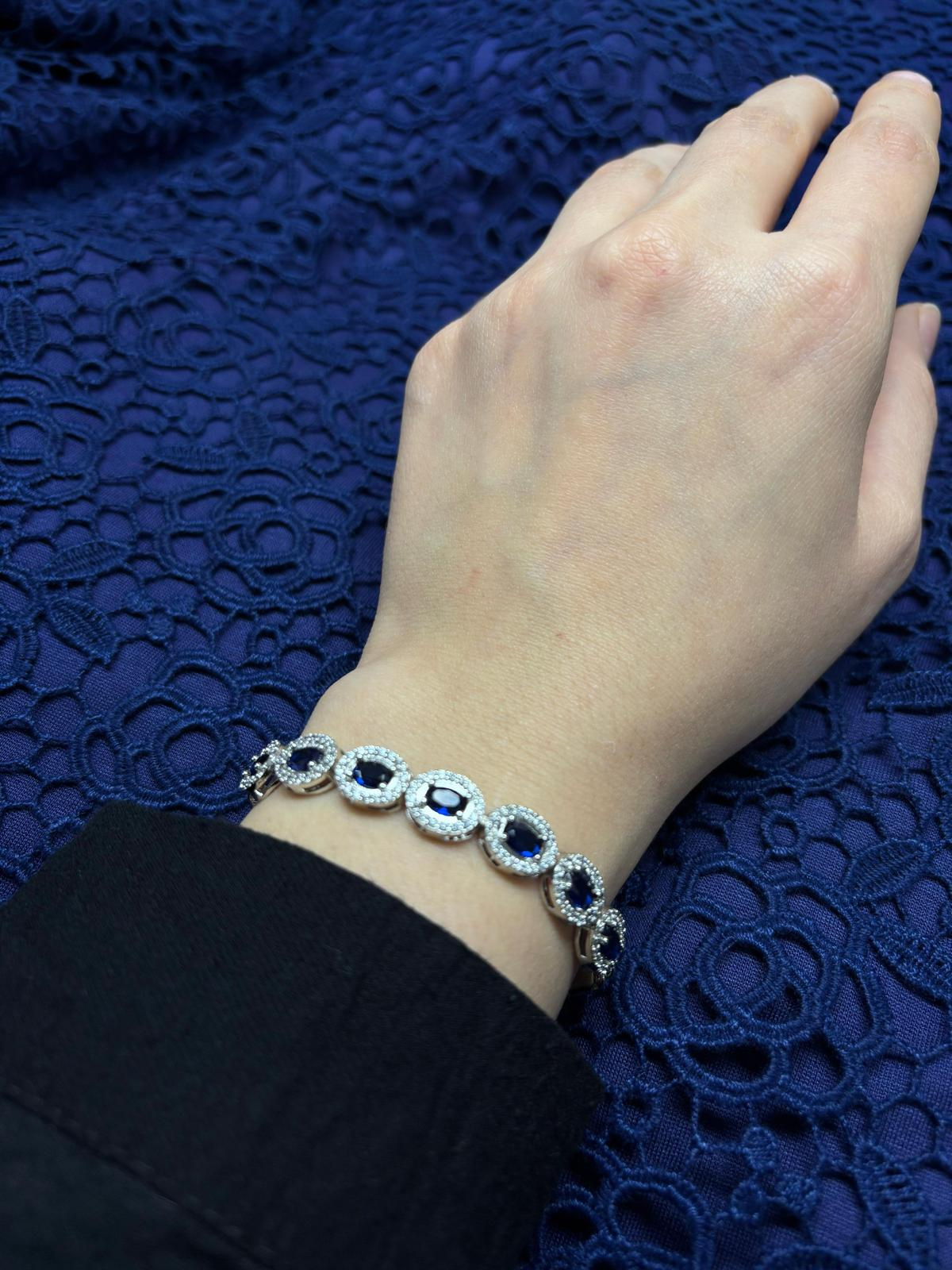 Lacivert Damla Taşlı Bileklik