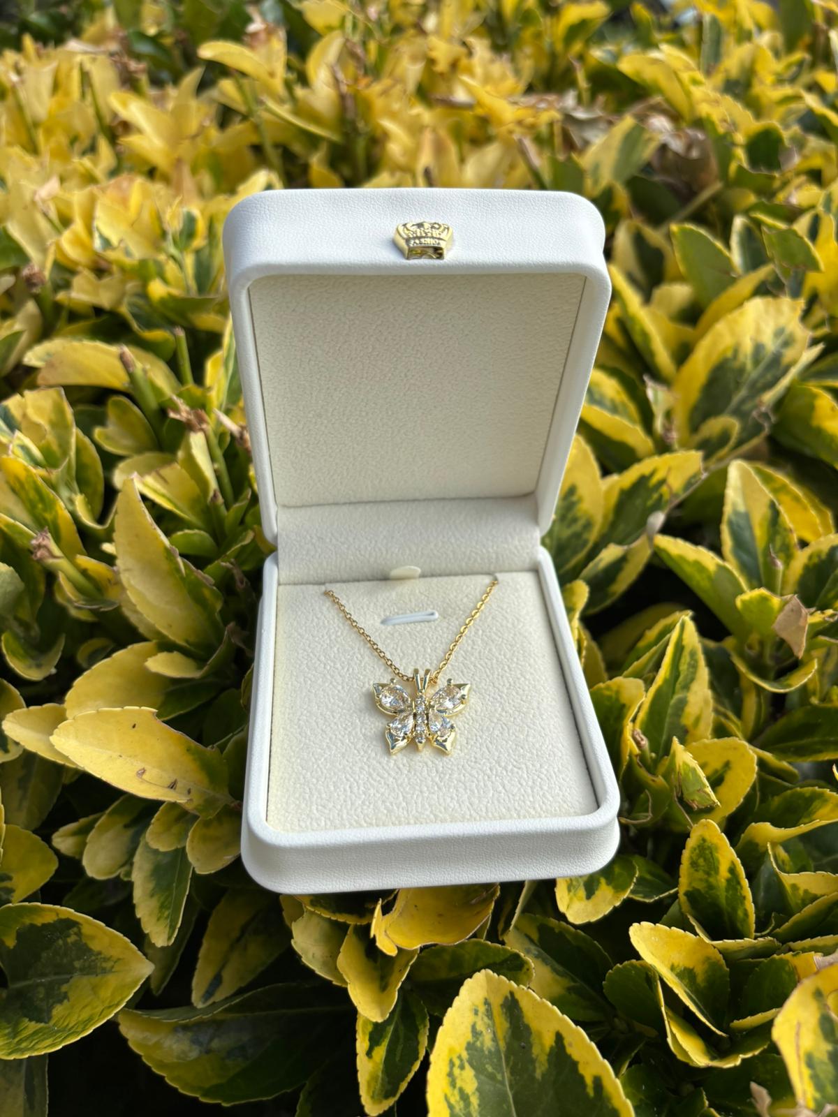 Çelik Kelebek Kolye (Kutusu ile)