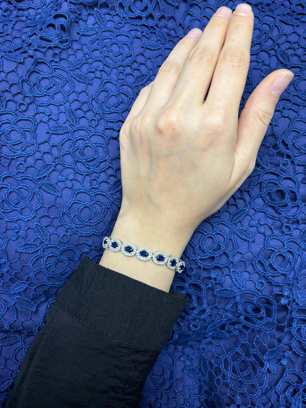 Lacivert Damla Taşlı Bileklik