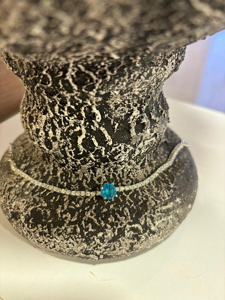 Siyah Işıklı Kutulu Kadın Aqua Marine Su Yolu Mavi Taşlı Bileklik