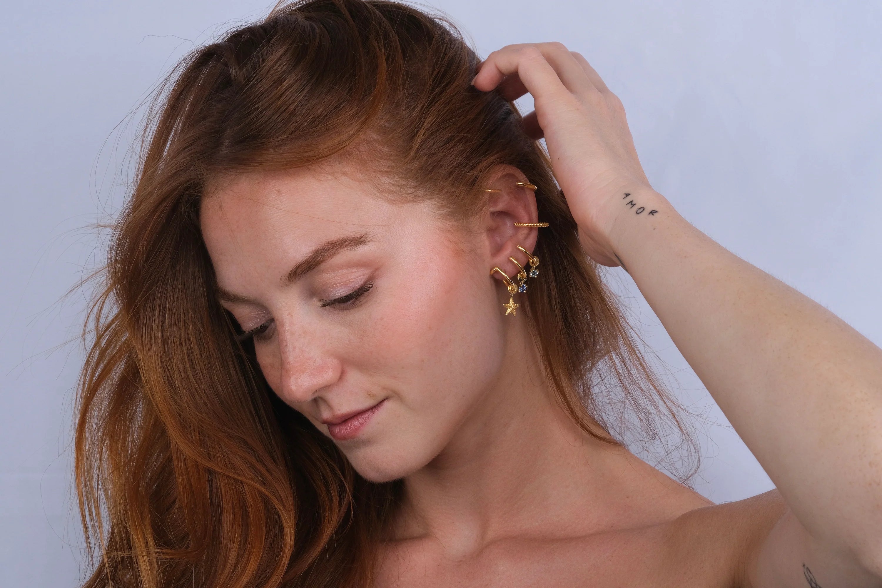 Altın Işıltı Çoklu Halka Küpe Seti (Ayarlanabilir)